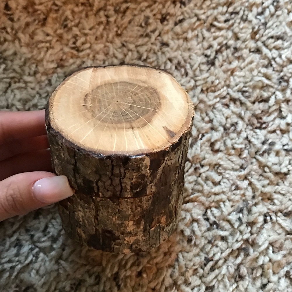 Rustic wood slice ring box